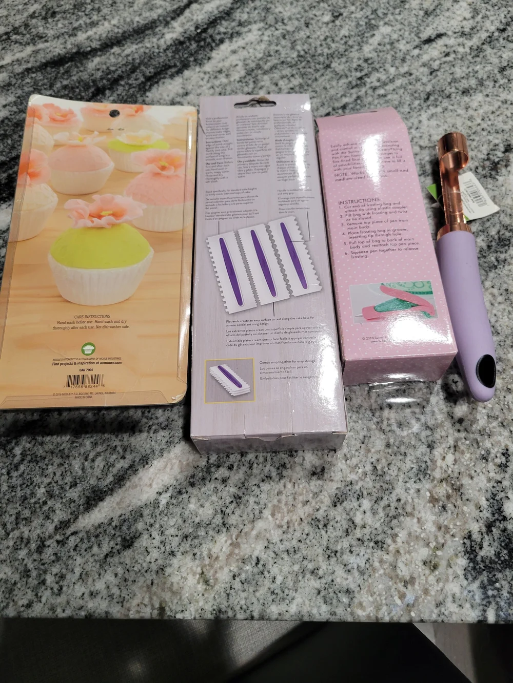 Cake decorating bundle-Wilton Icing Comb Set, Fondant Embosser, icing pen, corer